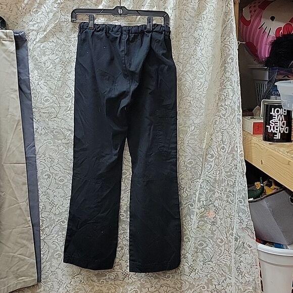 Bundle of 3 scrubs pants: Cherokee, Crest, & urbane, size XS. - Picture 3 of 12
